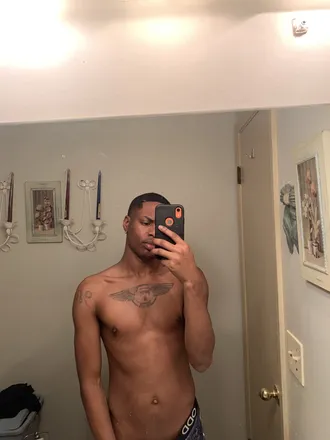 OnlyFans account  tezz3 header 2