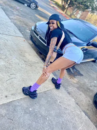 OnlyFans cuenta thefavoriteonee avatar 1
