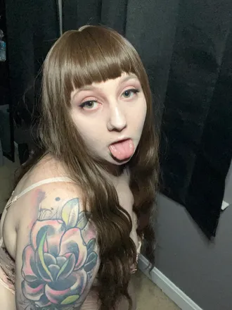 OnlyFans cuenta palemoonflower header 2
