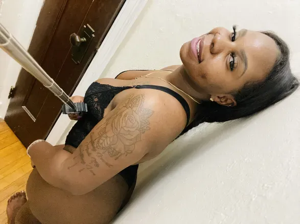 OnlyFans cuenta female_enigma avatar 1
