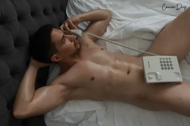 OnlyFans cuenta r2ishot header 2