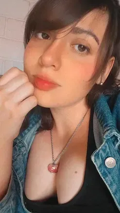 OnlyFans cuenta luchylove93 avatar 1