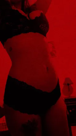 OnlyFans cuenta u122732028 header 2