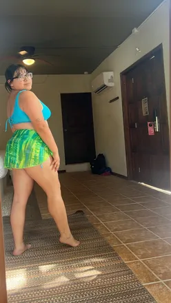 OnlyFans account  babyymxi avatar 1