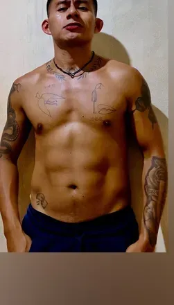 OnlyFans account  pablotuzz header 2