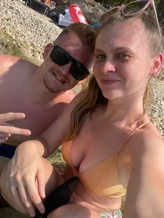 OnlyFans cuenta whynotcouple69 avatar 1