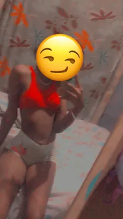 OnlyFans cuenta la_chiquita_c header 2