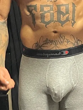OnlyFans cuenta cesarm1987 header 2