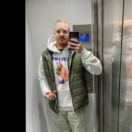 OnlyFans account  eli_stone header 2