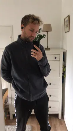 OnlyFans account  maikoviic avatar 1