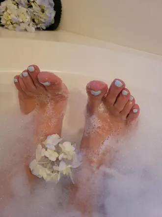 OnlyFans cuenta charlottemk4 header 2