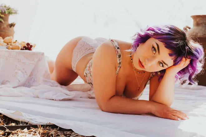 OnlyFans cuenta morienemay header 2