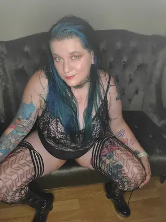 OnlyFans account  sexyandinked avatar 1