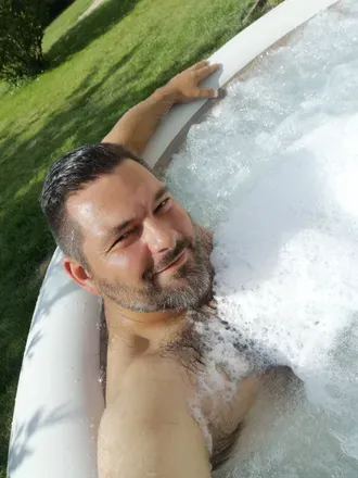 OnlyFans cuenta gaybear78 header 2