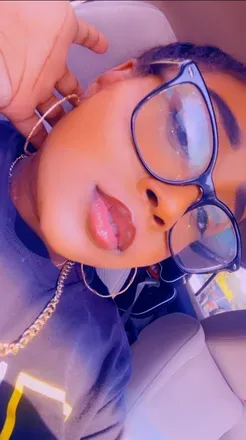 OnlyFans cuenta prettypetite91 avatar 1