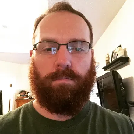 OnlyFans cuenta beardedhistory avatar 1