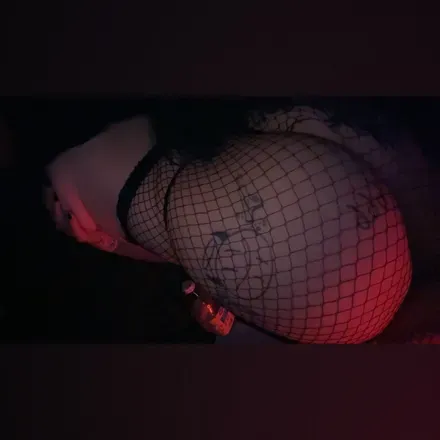 OnlyFans cuenta alyselevayexe header 2