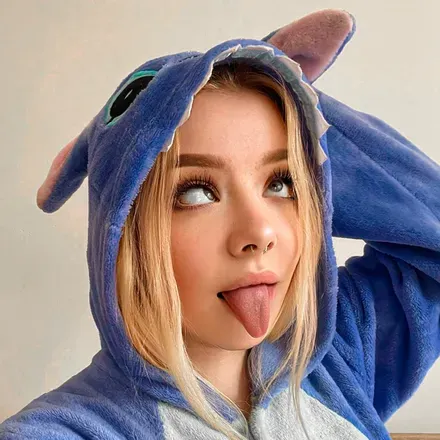 OnlyFans cuenta alya_show avatar 1