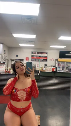OnlyFans cuenta cillamarielee header 2