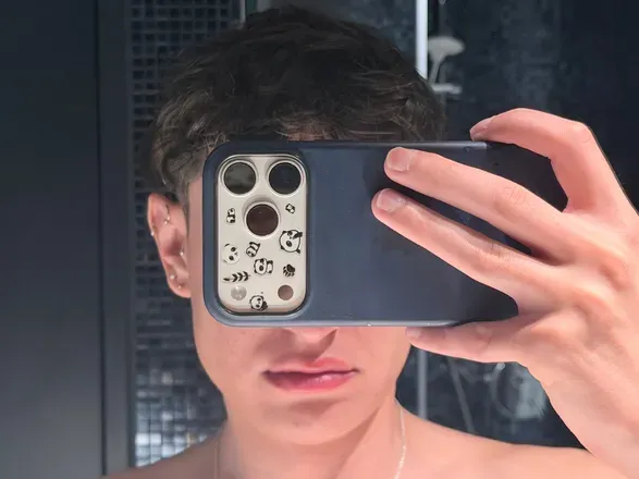 OnlyFans account  berlinboy_21 avatar 1