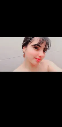 OnlyFans account  yuliana_cruz header 2