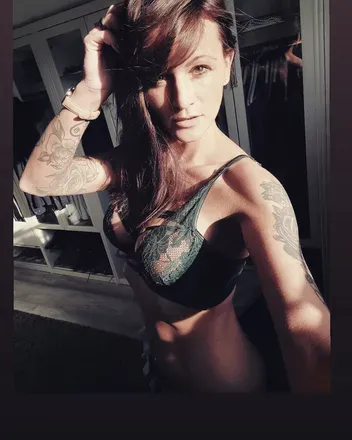 OnlyFans cuenta lin-unperfekt avatar 1