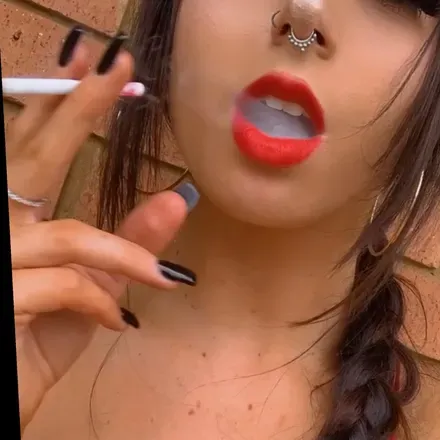 OnlyFans cuenta bethsmoking avatar 1