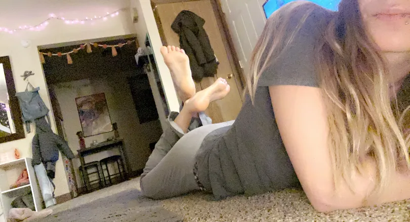 OnlyFans cuenta jinxfeetntoes header 2