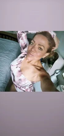 OnlyFans account  missmadremia header 2