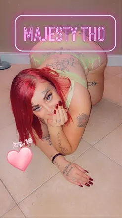 OnlyFans account  cubansubmissivehottie305 header 2