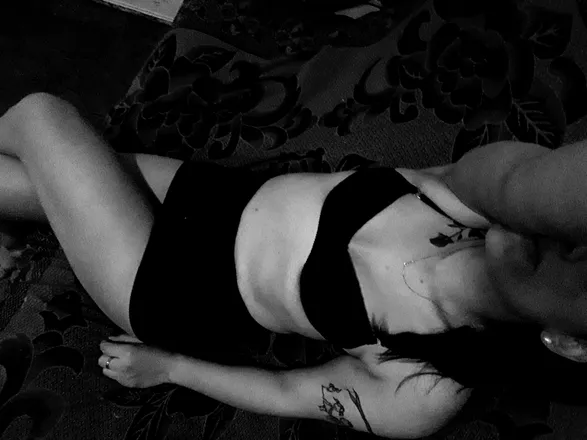 OnlyFans cuenta lauuris header 2