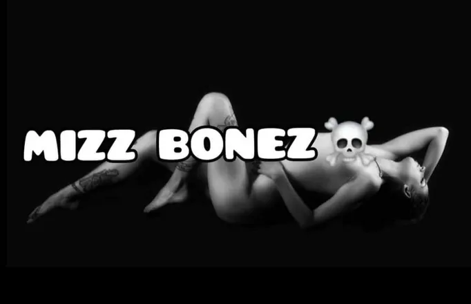 OnlyFans account  mizzbonez header 2