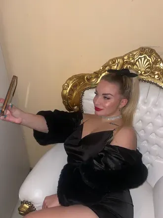 OnlyFans cuenta mianestibakafans header 2