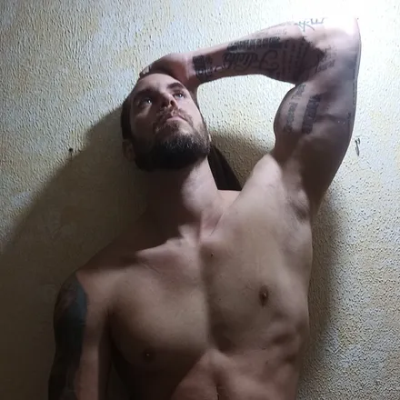 OnlyFans cuenta rickytowers11 header 2
