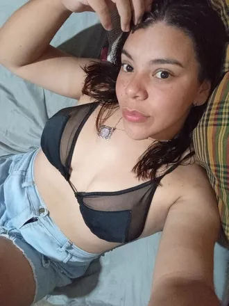 OnlyFans cuenta itati26 header 2