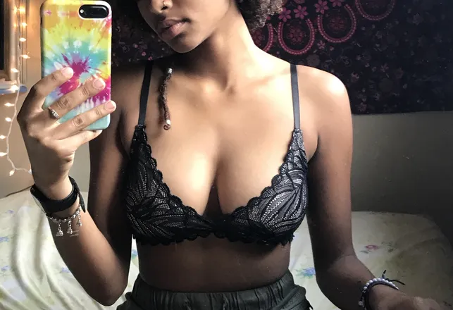 OnlyFans cuenta kneevana header 2