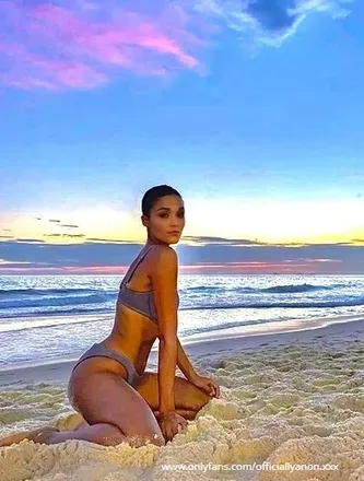 OnlyFans de officiallyanon.xxx