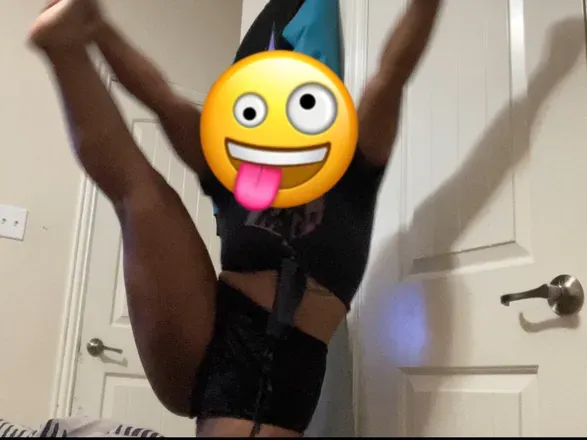OnlyFans cuenta dark.n.light avatar 1