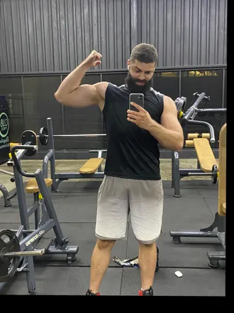 OnlyFans cuenta cleciopatos header 2