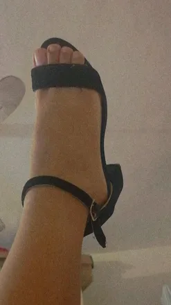 OnlyFans cuenta laaprendis header 2