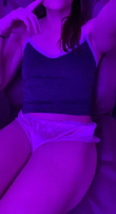 OnlyFans cuenta squirrellypoet header 2