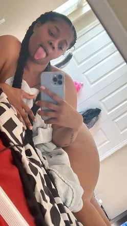 OnlyFans cuenta stormmii header 2