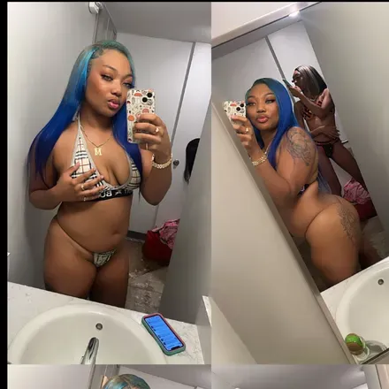 OnlyFans cuenta navamariee23 header 2
