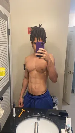 OnlyFans account  chromevault avatar 1