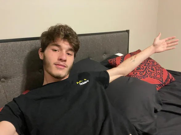 OnlyFans cuenta strip4elijah header 2