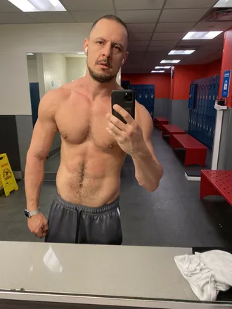 OnlyFans cuenta mastercockxxl header 2