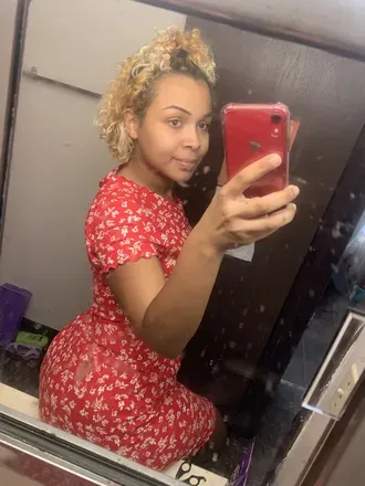 OnlyFans cuenta emmiihennii avatar 1