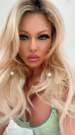 OnlyFans cuenta chanelstjames avatar 1