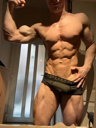 OnlyFans cuenta armzbro97 avatar 1