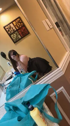 OnlyFans cuenta annieshaw18 header 2
